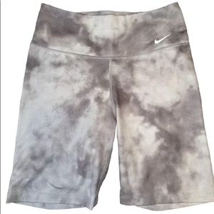 Nike Training High Rise Bike Shorts